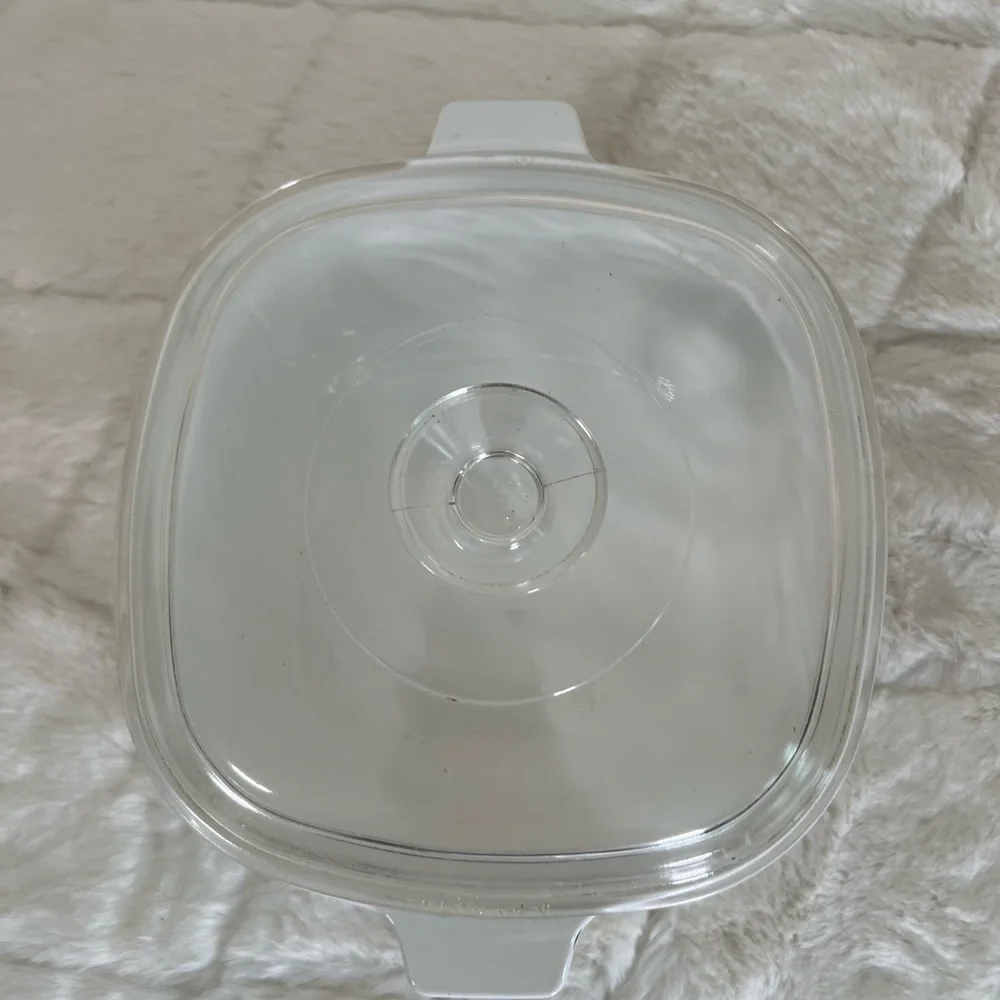 Vintage CorningWare Blue Cornflower P-2 1/2-B 2.5 Qt Casserole w Lid
